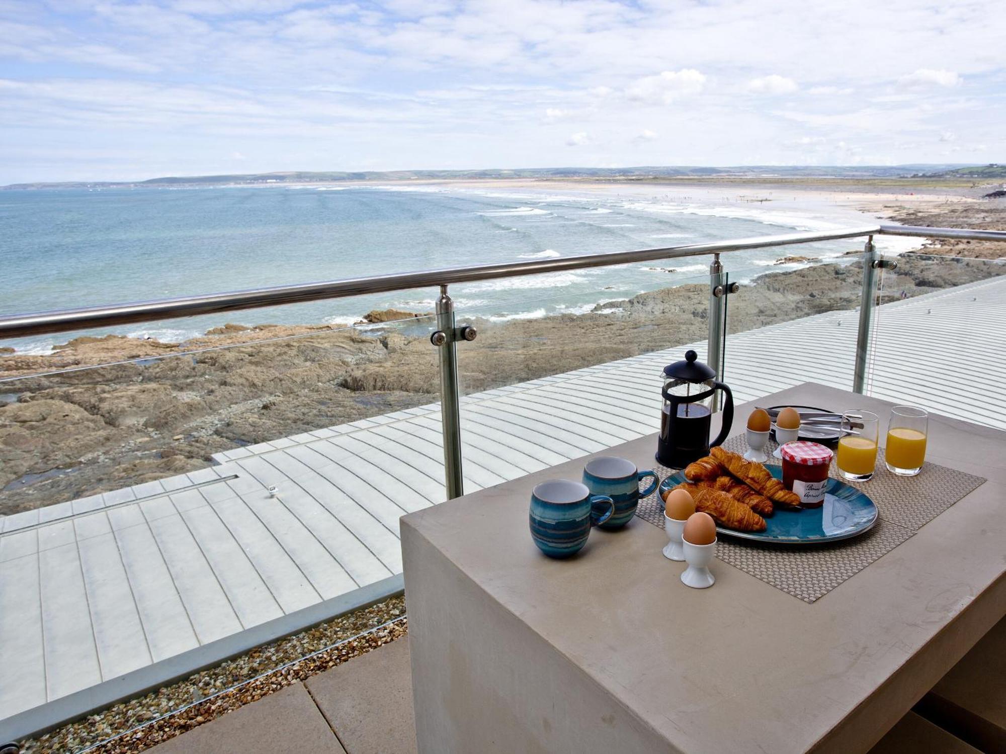 The Penthouse Bay View Apartment Westward Ho!  Exterior photo
